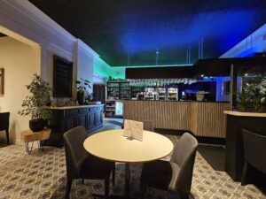 Le Centre tea room